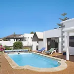 Casa Elian * פלאיה בלנקה