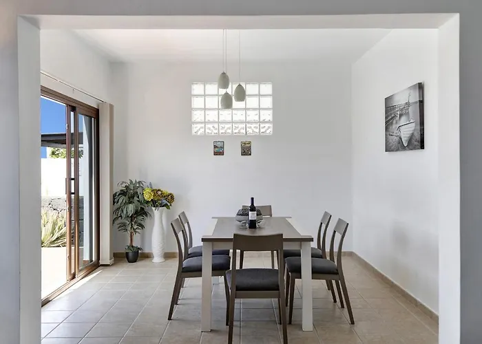 Casa Elian Feriehus *